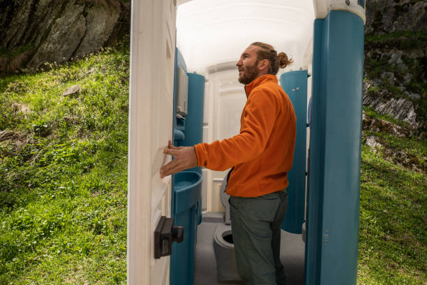 Best Porta potty rental near me  in Belleair, FL