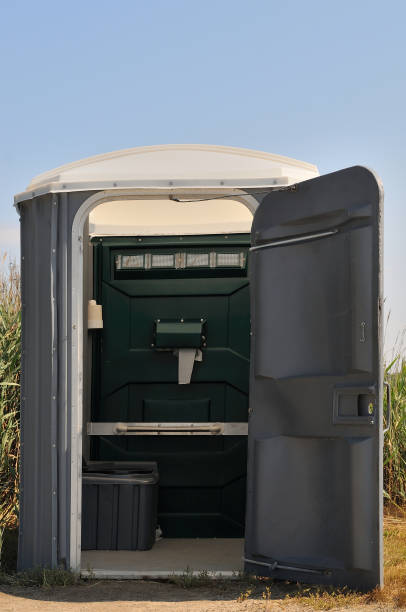 Best Best portable toilet rental  in Belleair, FL