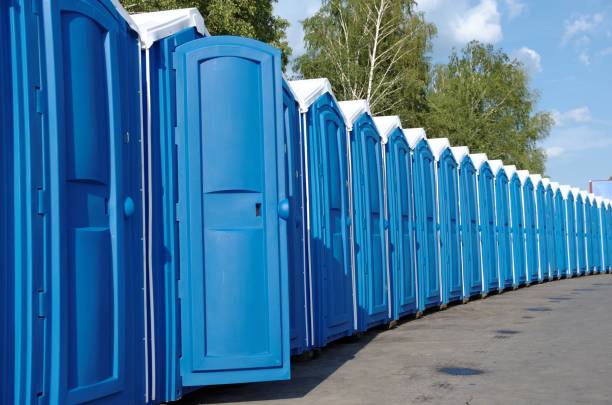 Best Porta potty rental near me  in Belleair, FL